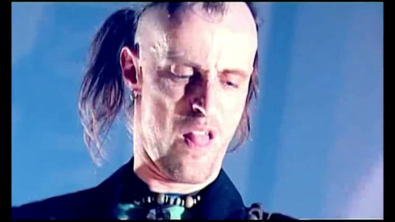 Bérurier Noir – Intro (Trans Musicales 2003)