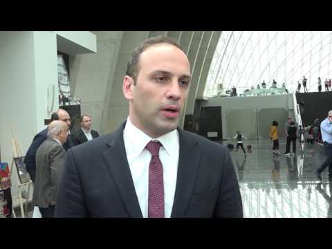 დღეს პარლამენტში სერგო რატიანმა აზერბაიჯანელი ჟურნალისტის დაკავების ფაქტზე ისაუბრა