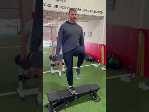 DB Step Up With Knee Drive 