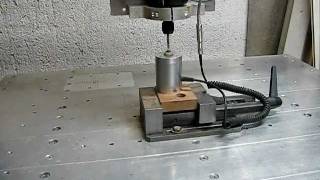 CNC milling an internal thread test 1/5