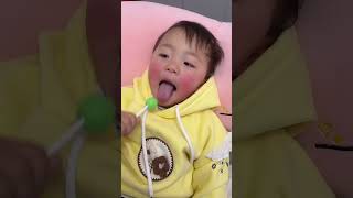 The Little Baby Wont Cry If He Has A Piece Of Candyfunnyfamilygames