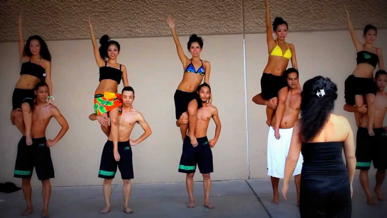 Tiare Heipua (Japan) rehearsing at Heiva i Las Vegas 2011