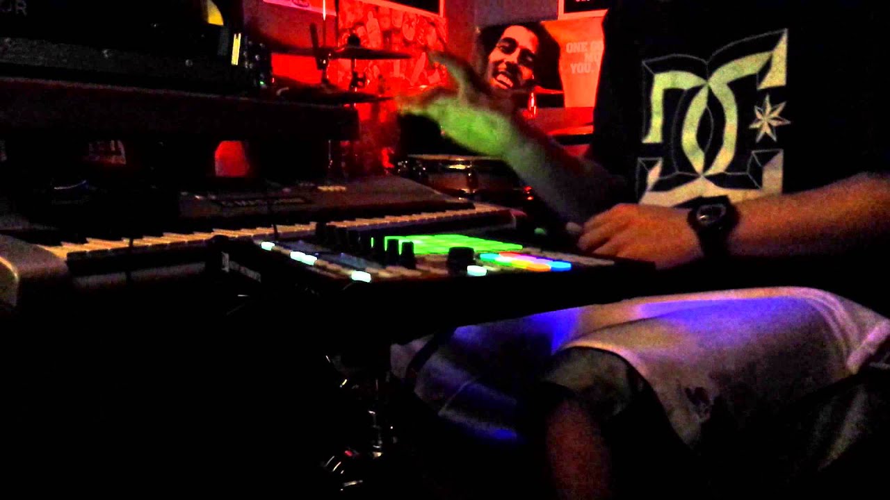 CRAZY LIVE TRAP REMIXES on Maschine!! (A-TRAK,BAAUER +)
