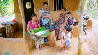 FULL VIDEO|| Sweet food is prepared and people of our village gather to watch TV| mali cooking screenshot 3