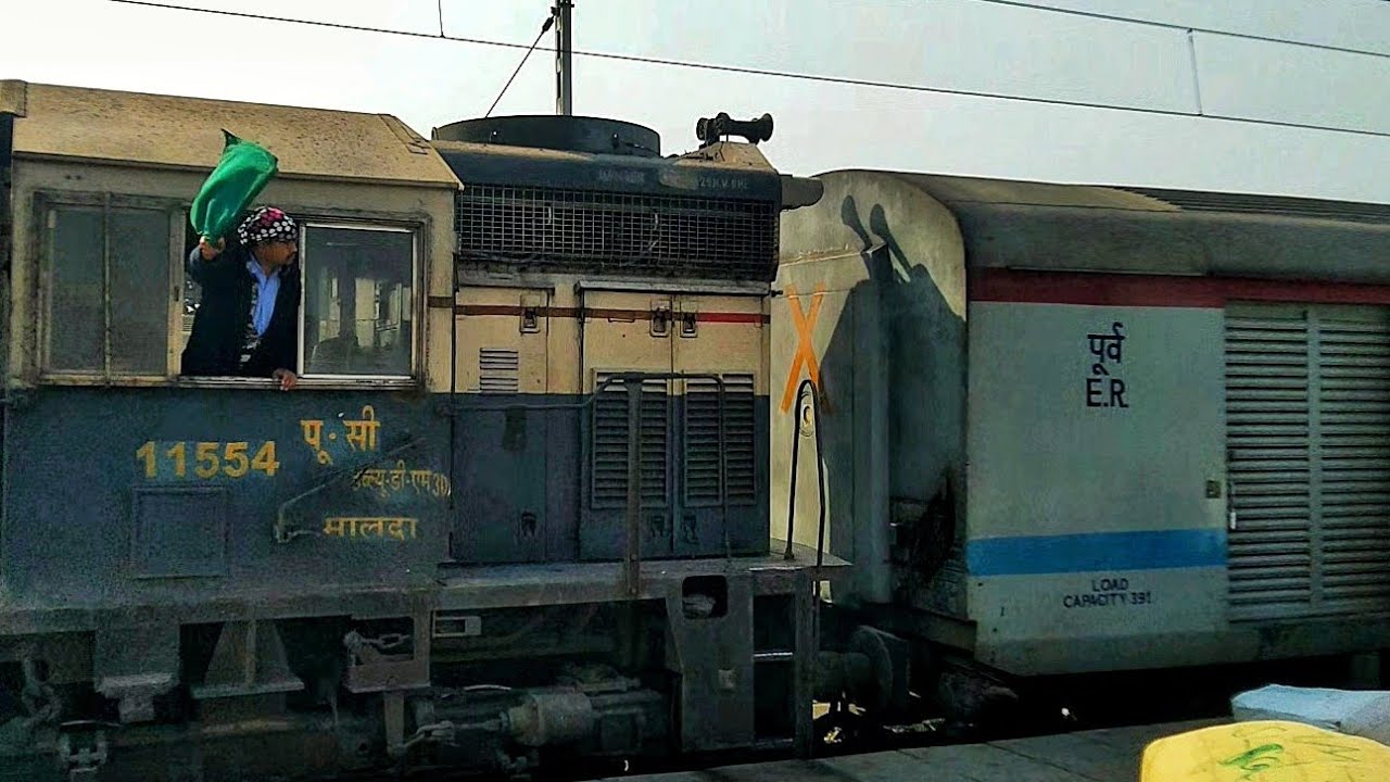 12377 PADATIK EXPRESS || Sealdah - NewAlipurduar || পদাতিক এক্সপ্রেস ...