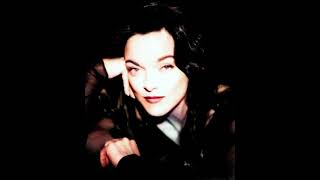 Lisa Edwards - Playing With Firestudio Version