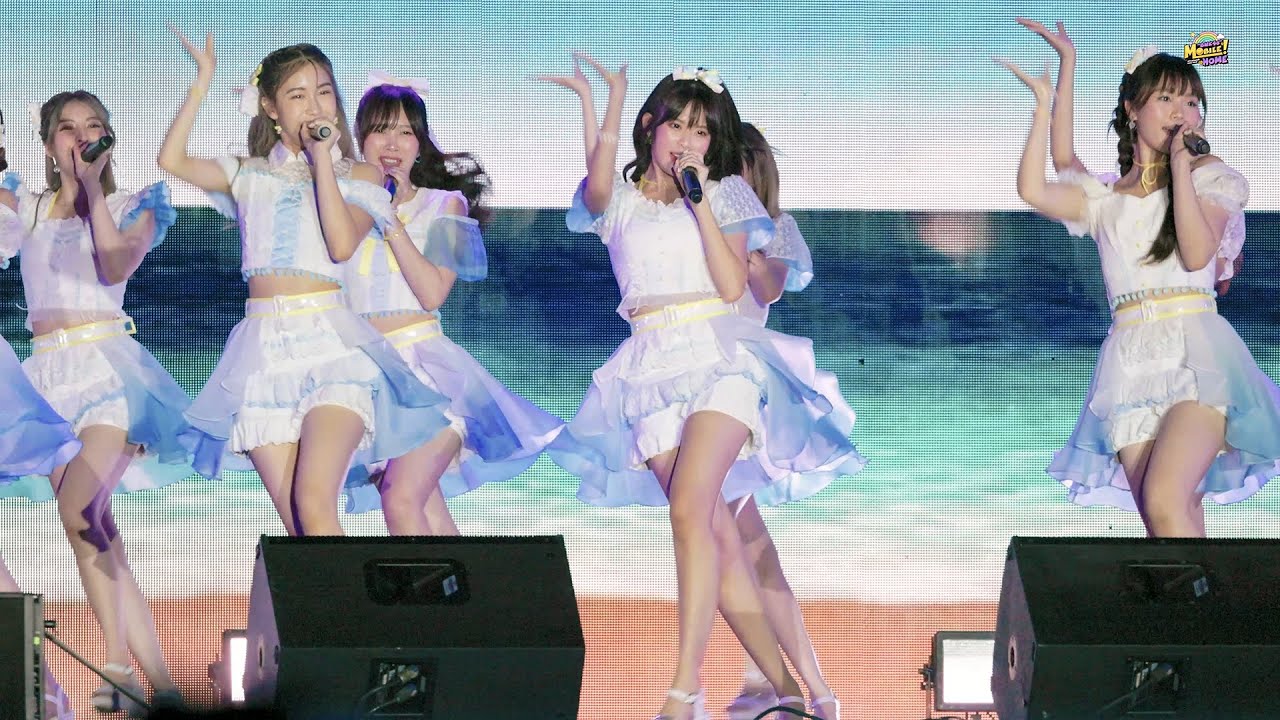 【FanCam Focus 】 Sayonara Crawl / Mobile BNK48 l Asiatique, 20 March 2022 (4K 60fps)