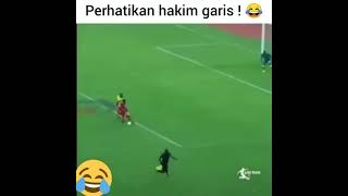 Hakim Garis Berkata : Oper Sini