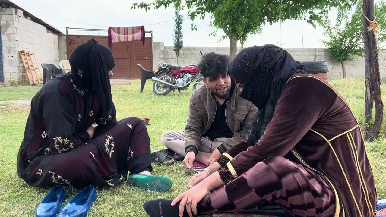 لما يجي العيد وانت مغترب💔