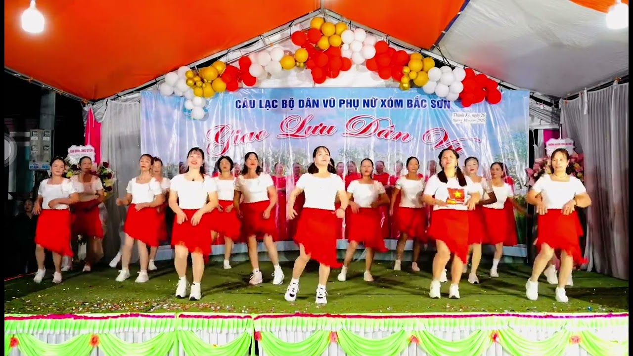 Múa người đi xây kẻ gỗ  ClLB  dân vũ thôn thanh kỳ xã chí minh thành  phố hải phòng