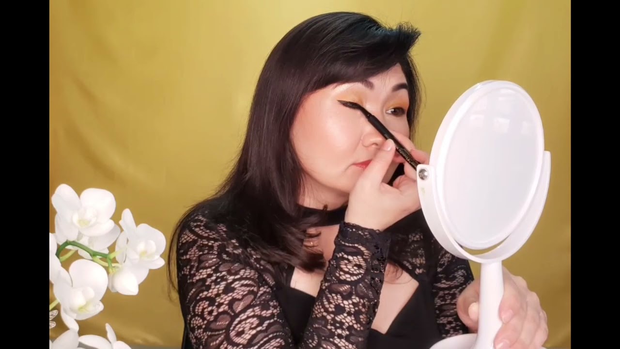 How to apply Dinar Beauty- Magic Eyeliner & Eyelashes