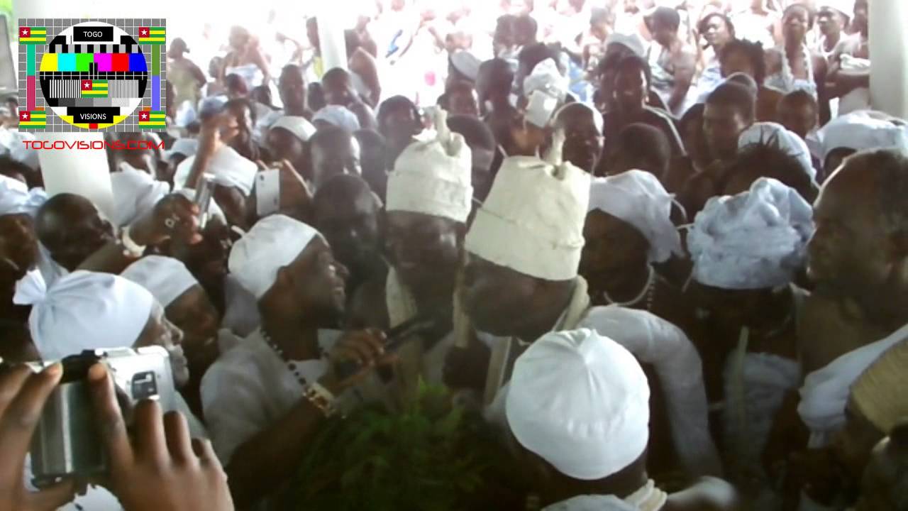 Epé-Ekpé 2014: cérémonie Kpessi avant la prise de la pierre sacrée