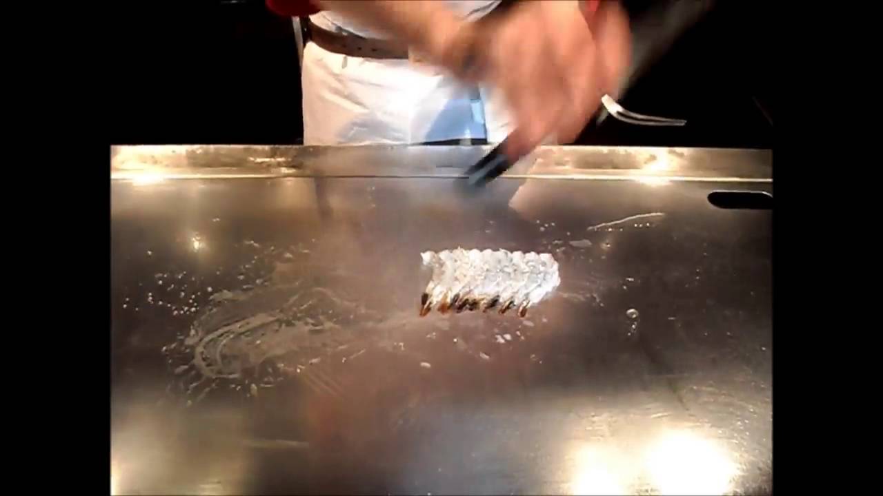 Benihana Hibachi Chef Teppanyaki Cooking Tutorial -  Prawn Cutting Training Step 3A