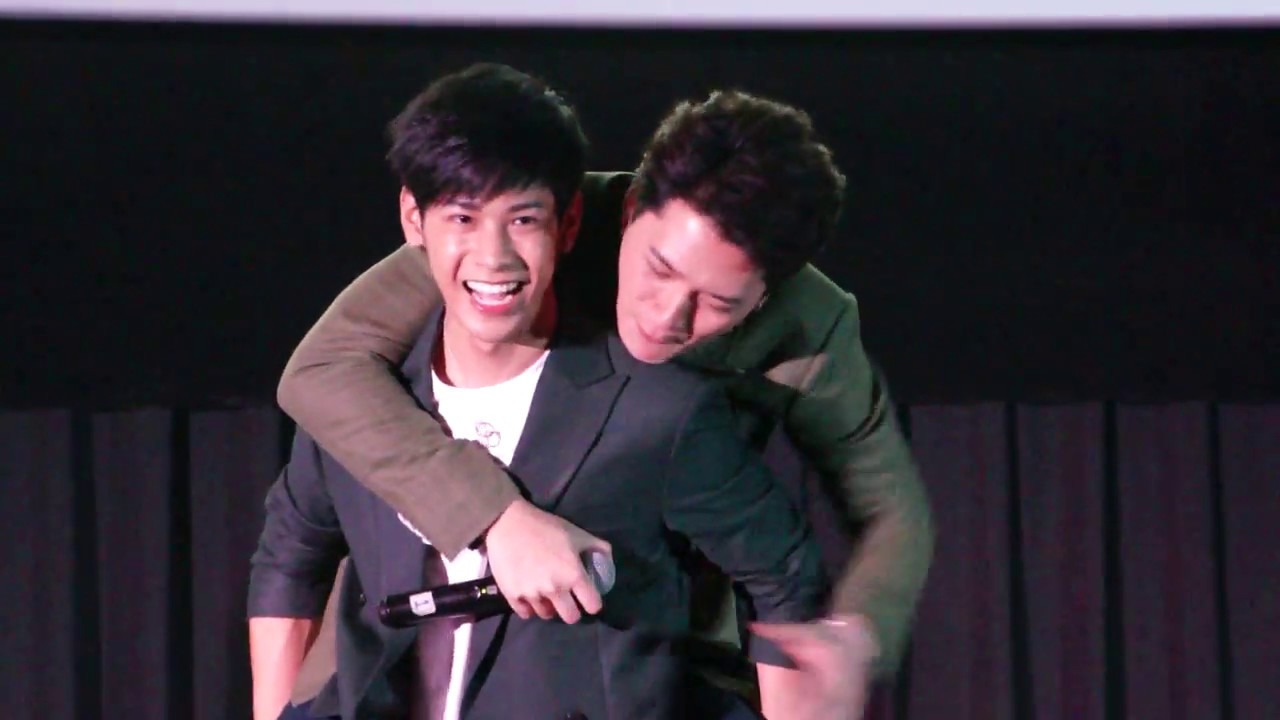 คริส สิงโต เล่นเกมส์ก่อนปิดงาน @ #KristSingtoBabyBright ดูหนังจิกเบาะฟินยกโรง