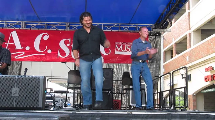 Thomas Maupin & Korey Posey buck dancing to Mounta...