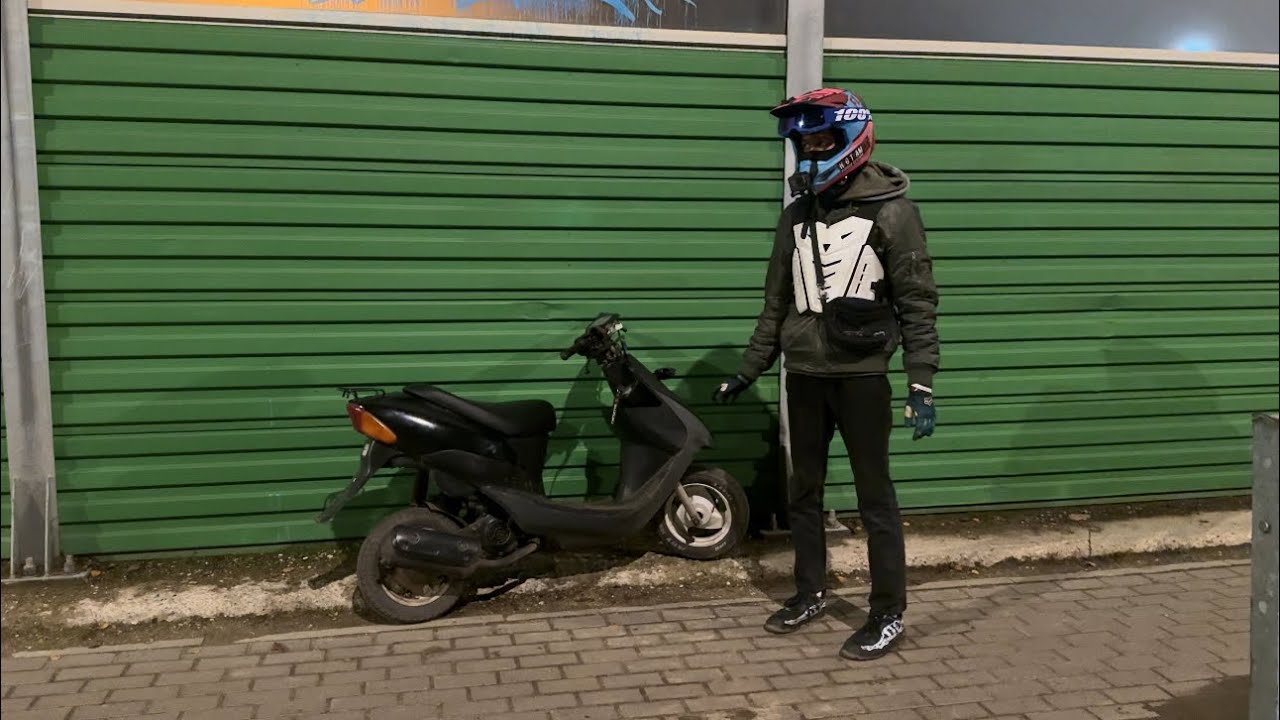 Обзор на КРУТОЙ мопед SUZUKI LETS 2 NEW.Рассказал про конфиг. 