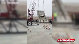 WATCH VIDEO Austin construction workers run for their lives as massive crane collapses (İş kazaları)