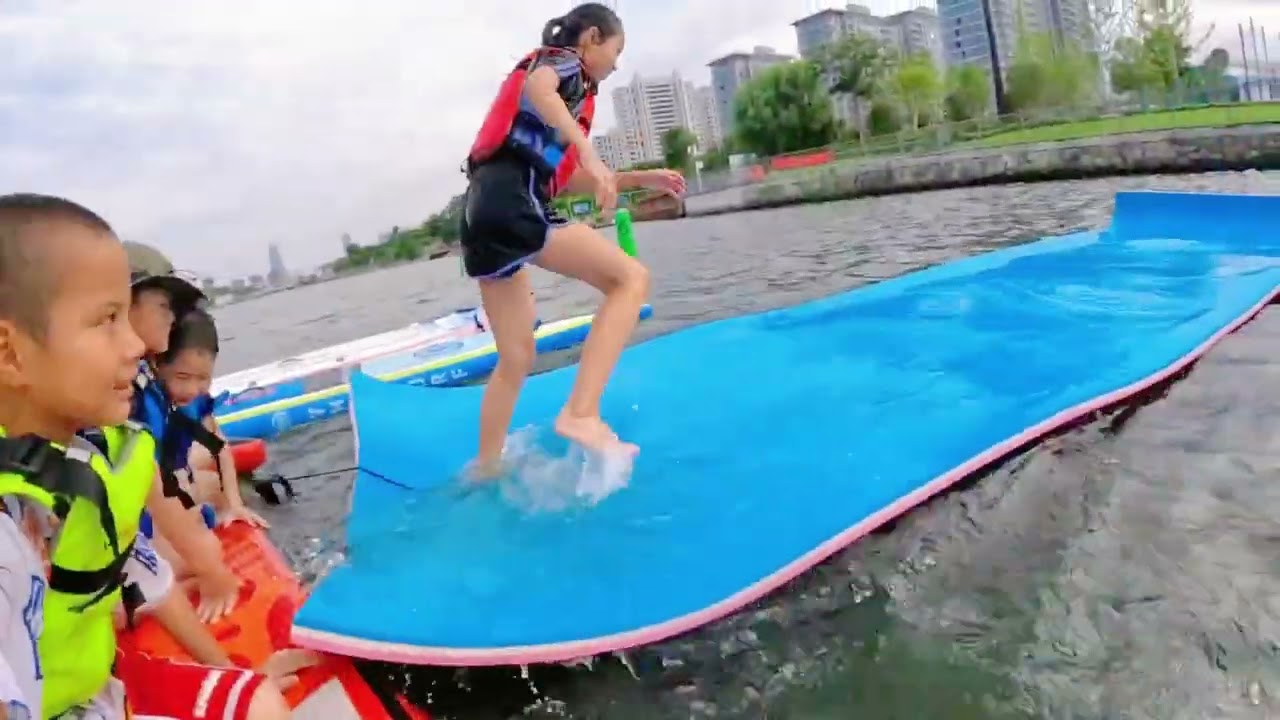 Волшебный ковер для водных вечеринок - Плавающий коврик и водяная кровать.