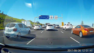 Driving from Woodstock to Cape Gate Shopping Centre | 2017/08/26 | 11:48:29 | 061A screenshot 1