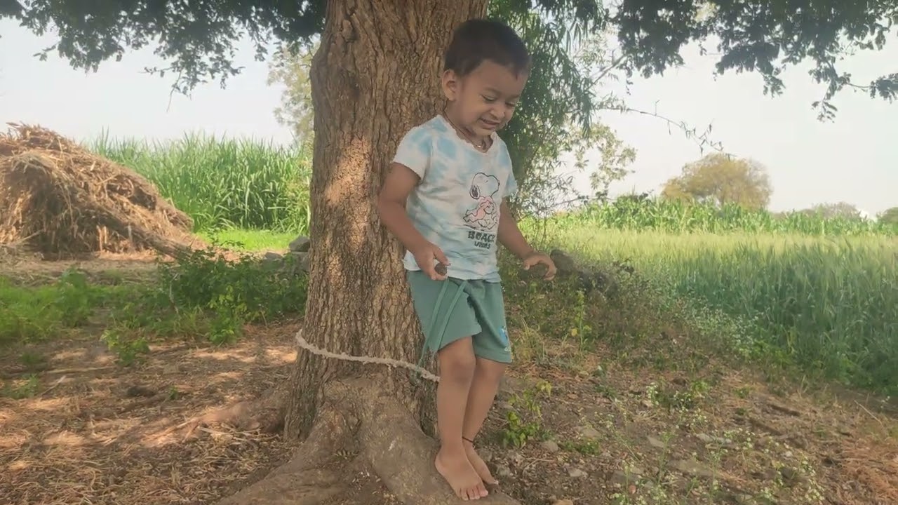 Two years baby,लहान मुलांना आवडणारे गावाकडील वातावरण,मन शांत करणारे 