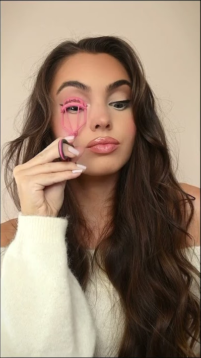 How to: DOE EYES makeup tutorial🦌🎀🤍