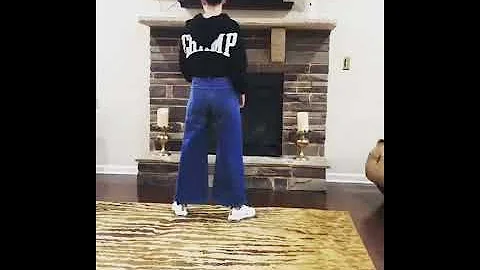 Millie Bobby Brown dancing to Walmart Yodeling Boy Remix