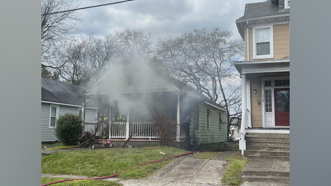 Crews respond to house fire on 49th Street in Norfolk - YouTube