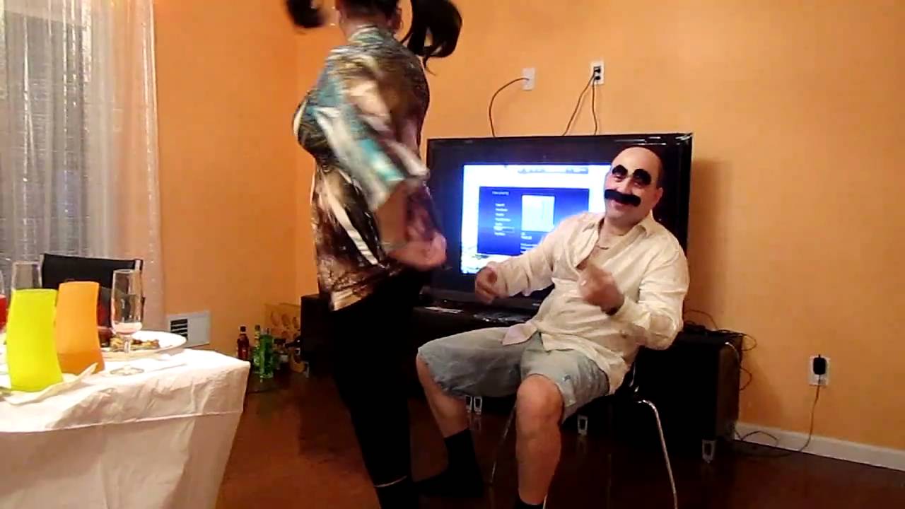 интересный и смешной сценка на новый год для старших классов интересный и смешной сценка на новый год для старших классов