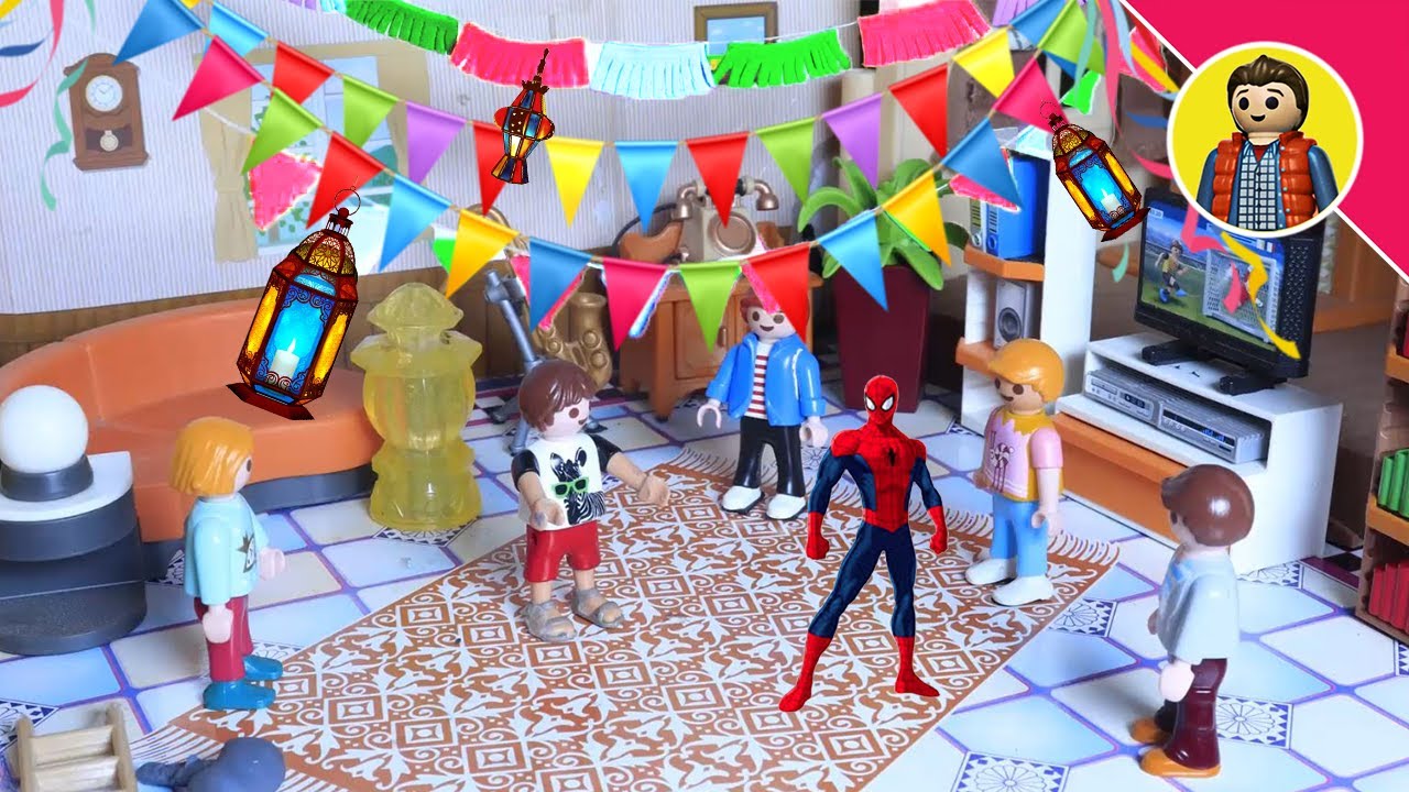 فوانيس رمضان الجميلة وميزو ركب الزينة على طريقة سبايدر مان | يوسف افندى | العاب اطفال