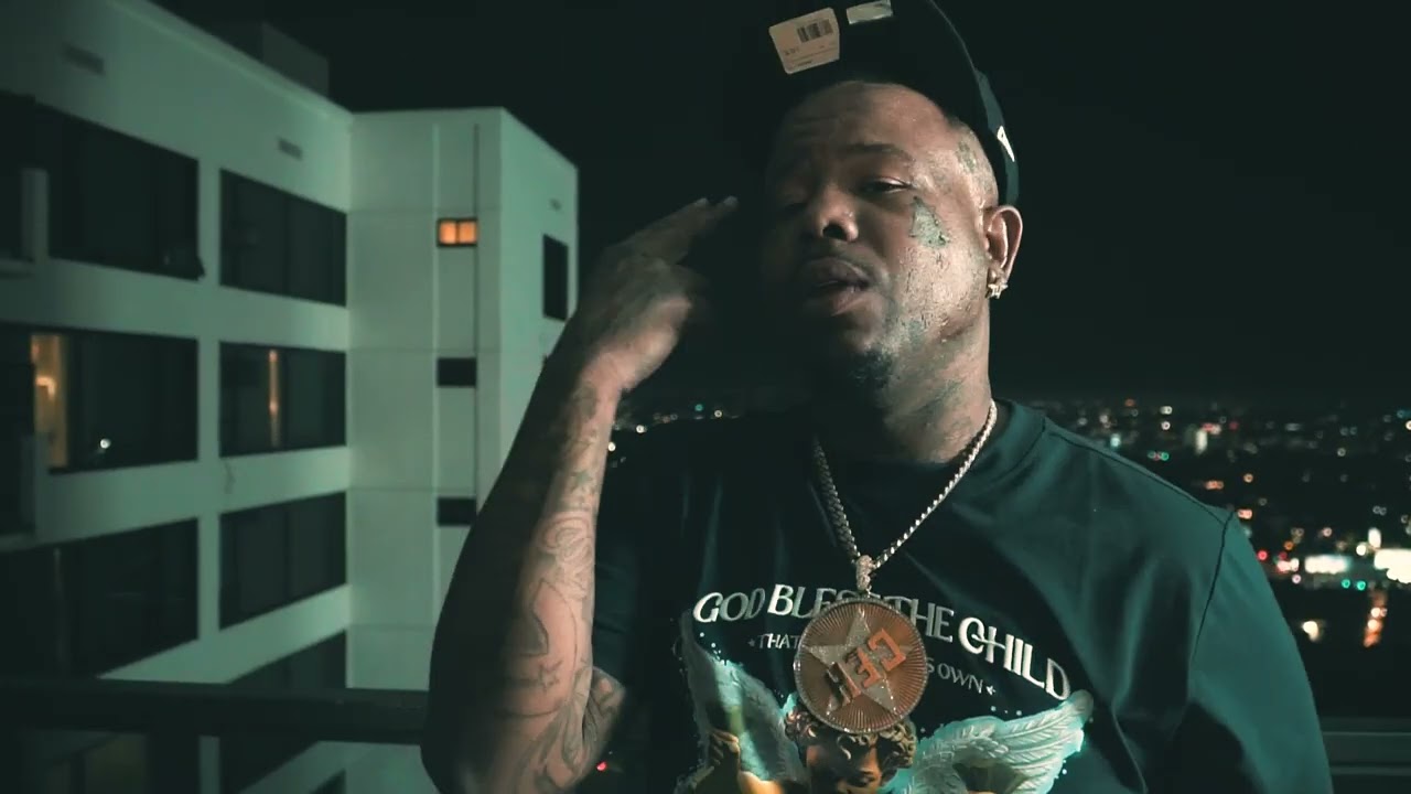 CEH POKE - A MILLI (official video ) auf YouTube ansehen CEH POKE - A MILLI (official video ) auf YouTube ansehen