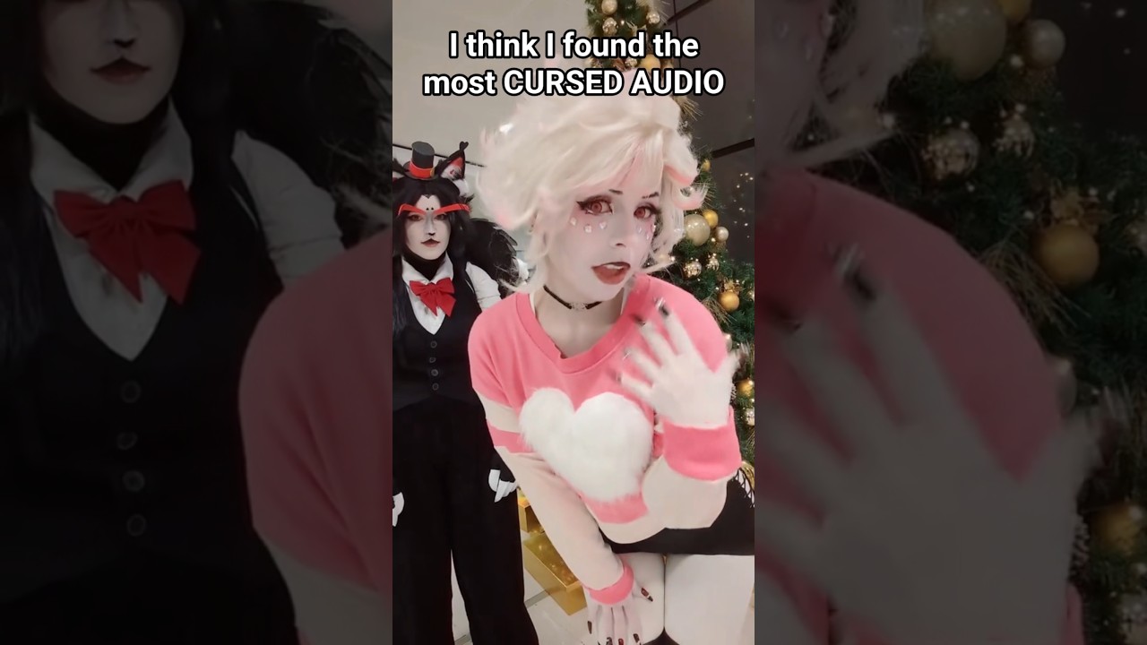 Huskerdust festive moment 😌🎄 #cosplay #hazbinhotel #comiccon #angeldust #husk #funny