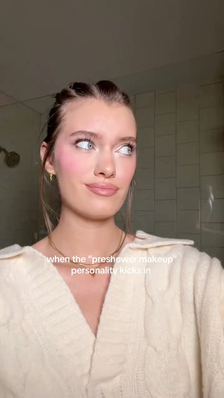 i can’t be the only one🙈🤍#makeup #preshowermakeup #relatable #fyp #trending