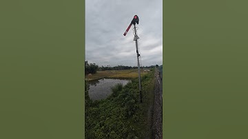 Semaphore Signal system using since 1905s. #shorts #ytshorts #signalbar
