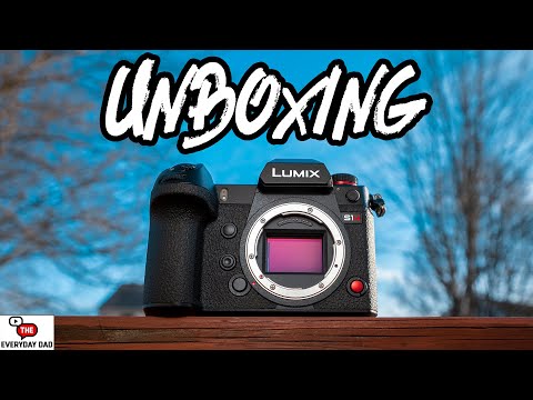 Panasonic Lumix S1H Unboxing and Initial Impressions!