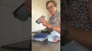 How to clean floor to ceiling tiles