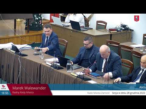 Wideo: 12 psów, które cieszą się kąpielami prawdopodobnie bardziej niż powinny