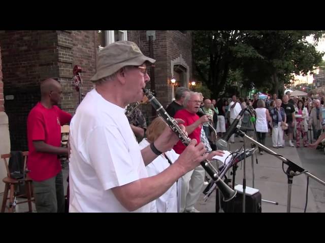 オン・ザ・サニー・サイド・オブ・ザ・ストリートDowntown Dixieland Jazz Band