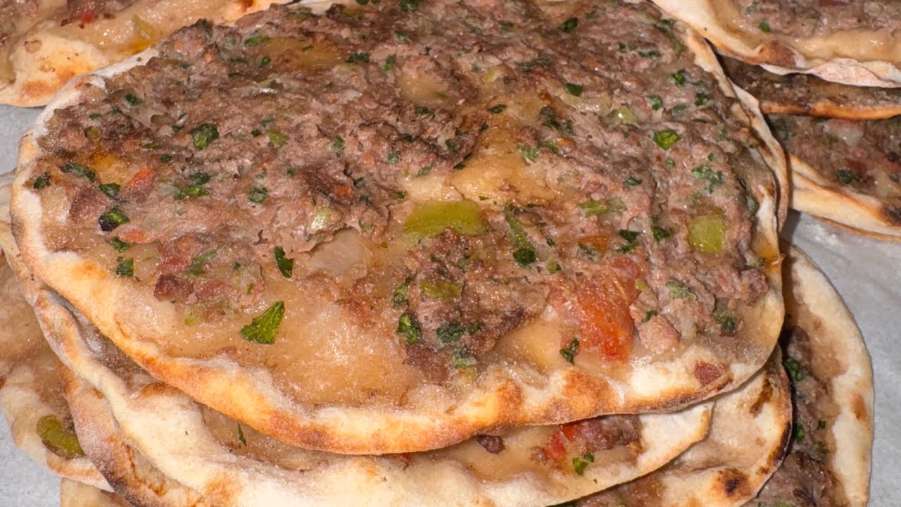 صفيحة سورية خطوة بخطوة #صفيحة #explore #syria #food #اللاذقية #وصفات #recipe #اكسبلور #explore