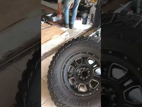 Video: Apakah jeep wrangler berbahaya?