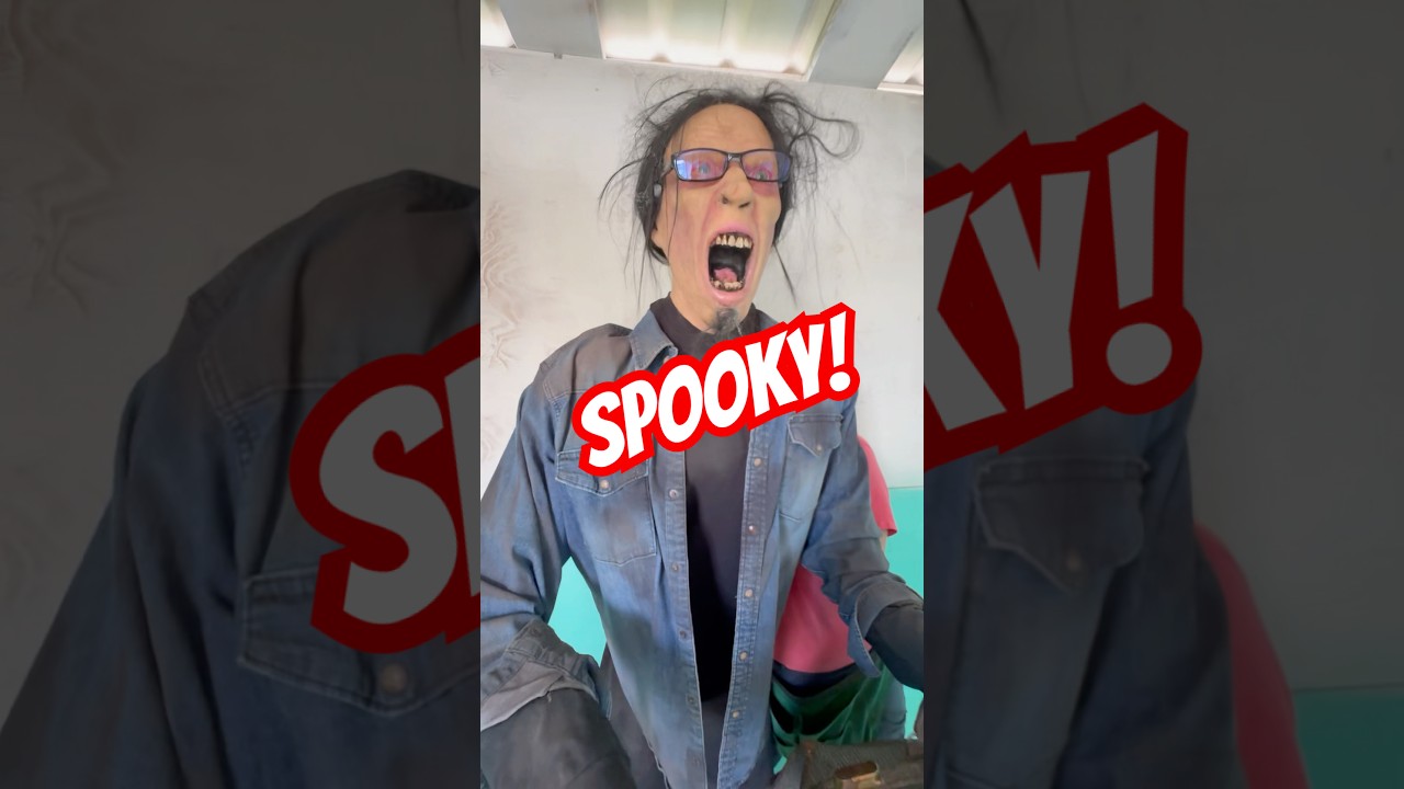 🎃SPOOKY👻❗️#halloween #howto #diy #makeup #spooky #fyp #adam #funny 💀