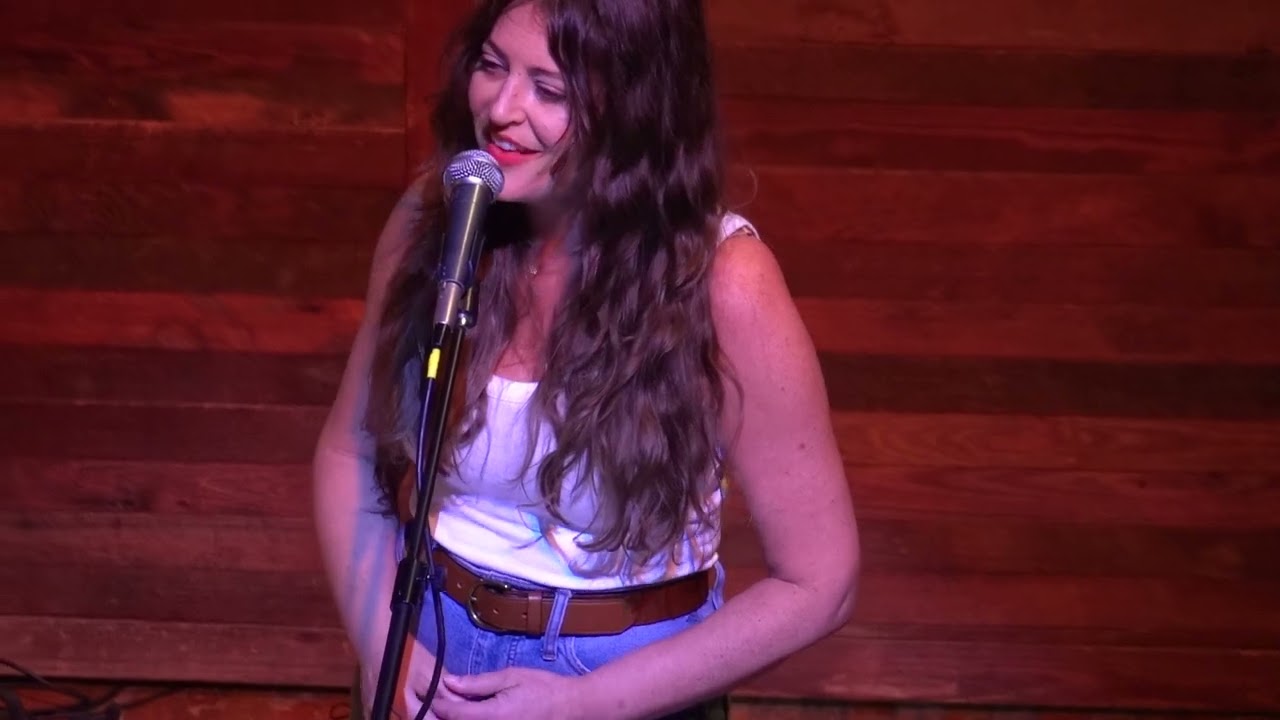 Al Stewart Live 2023 🡆 Almost Lucy ⬘ Erika Brett 🡄 March 5 ⬘ The Woodlands, TX ⬘ Dosey Doe Big Barn