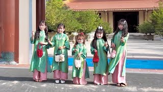 Download Lagu Cảm Nghĩ Của Cả Nhóm Tí Hon Đi Chụp Hình Tết Thật Tuyệt Vời. || Ut Mini.  MP3