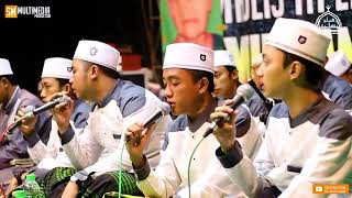 lucu nya tingkah gus azmi saat di atas panggung