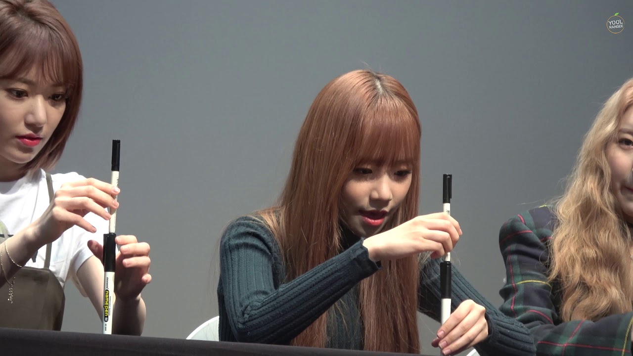 181109 상암 팬싸 조유리 볼펜탑 cut