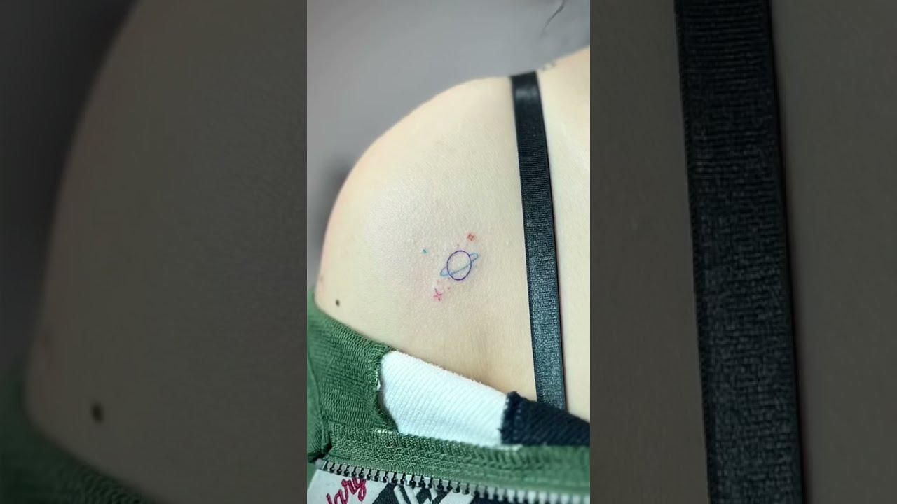 "Tiny and Tasteful: Small Space Tattoo Ideas for Girls"