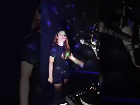 By Dj Rere Monique izinkan