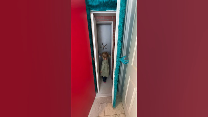 Tunnel of Doors my Daddy built! 🚪🤫