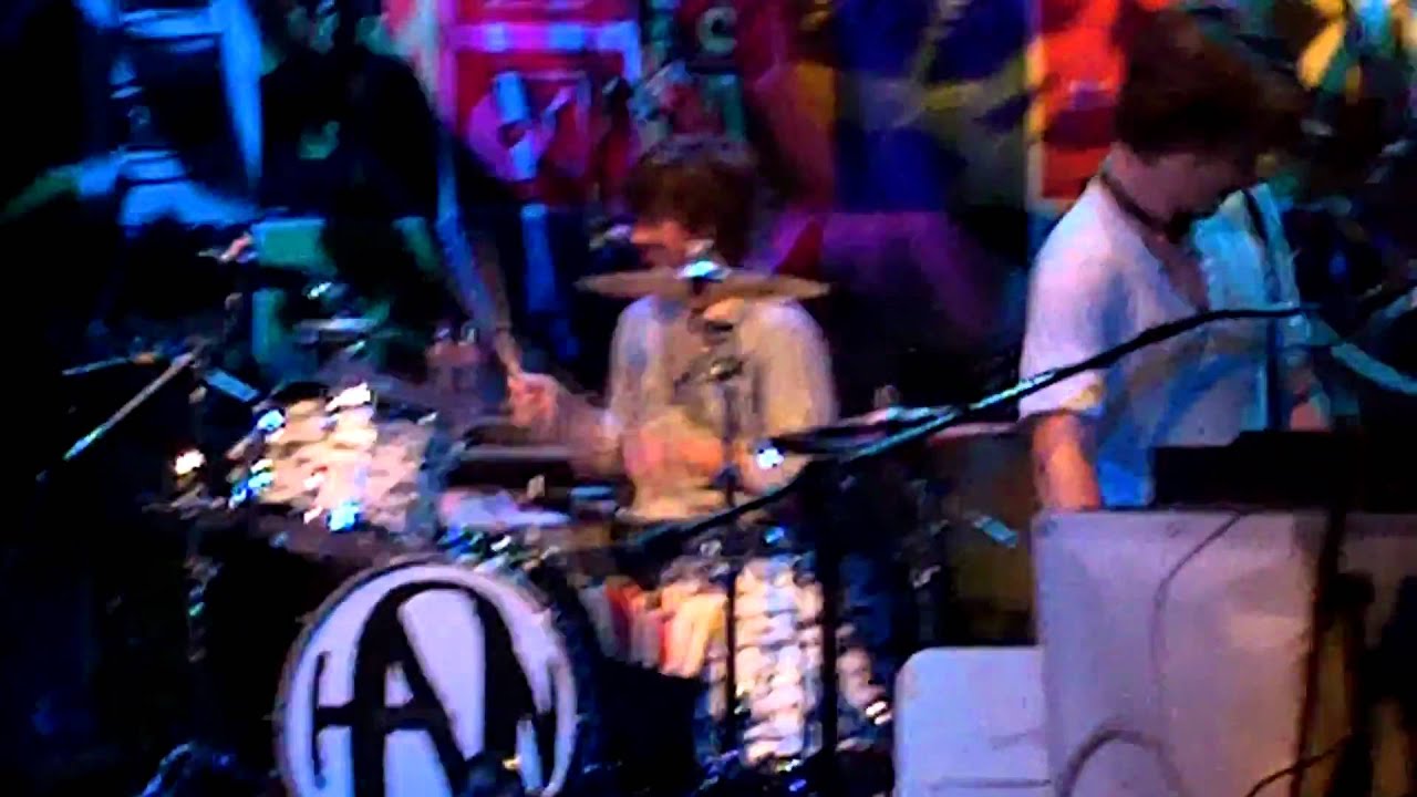 Hanson - Oh Darlin - Milwaukee Shout It Out Tour 08/12/2010