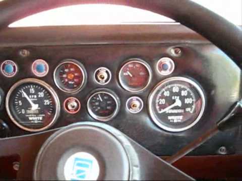 White Road Commander 1977 Model Startup & Gear Changing