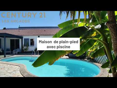 Maison de plain-pied avec piscine à vendre - Century 21 - Cholet